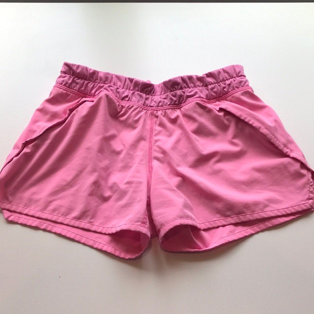 Ivevva by lululemon girls shorts